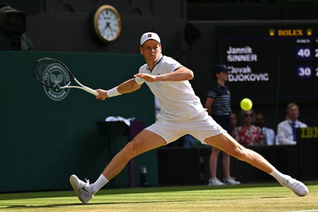 2026 Wimbledon - Semi-Final - Jannik Sinner Jannik Sinner (ITA) during his first rsemi final match at the 2026 Wimbledon Championships at the AELTC in London, Great Britain, on July 10, 2026. Photo by Corinne Dubreuil ABACAPRESS.COM LONDON United Kingdom  Copyright: xDubreuilxCorinne ABACAx
