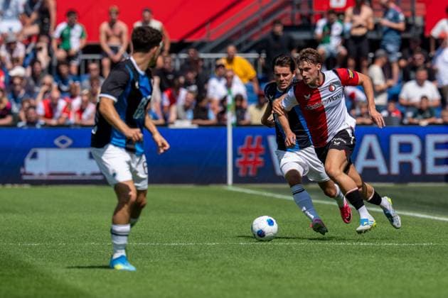 ROTTERDAM, 11-07-2026, Stadium Feijenoord de Kuip , Pre-season friendly Feyenoord - Club Brugge , Season 2026 2027 , Picture shows Club Brugge Player Hugo Vetlesen and Feyenoord player Thijs Kraaijeveld Feyenoord - Club Brugge  x204976336x Copyright: