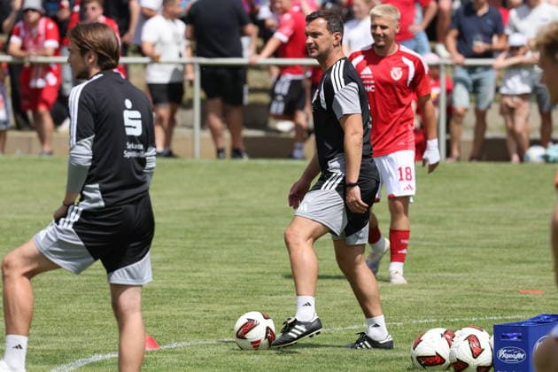 Fussball Testspiel 2026 2027 FC Energie Cottbus - Hallescher FC *** Soccer Friendly Match 2026 2027 FC Energie Cottbus vs. Hallescher FC