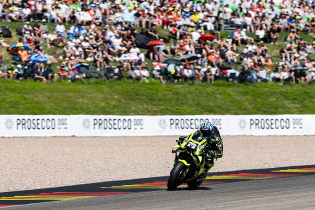 GER, Großer Preis von Deutschland, MotoGP. 11. Lauf, FIM Motorrad-Weltmeisterschaft. 11.07.2026, Sachsenring, Hohenstein-Ernstthal, GER, Großer Preis von Deutschland, MotoGP. 11. Lauf, FIM Motorrad-Weltmeisterschaft. 25, Raul Fernandez, SuperFile Trackhouse MotoGP Team Â Foto: Alexander Trienitz Hohenstein-Ernstthal Sachsenring Sachsen Deutschland *** GER, German Grand Prix, MotoGP Round 11, FIM Motorcycle World Championship, July 11, 2026, Sachsenring, Hohenstein Ernstthal, GER, German Grand Prix, MotoGP Round 11, FIM Motorcycle World Championship 25, Raul Fernandez, SuperFile Trackhouse MotoGP Team Photo by Alexander Trienitz, Hohenstein Ernstthal, Sachsenring, Saxony, Germany