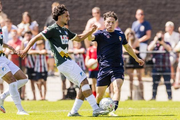 OISTERWIJK , 11-07-2026 , Sportpark Den Donk , season 2026 2027 , Dutch Eredivisie football , match between Willlem II and FC Eindhoven (friedly) , picture shows Eindhoven player Akin Ozkan , Willem II player Ismael Mouhoul Willem II - Eindhoven (friendly)  x204977115x Copyright: