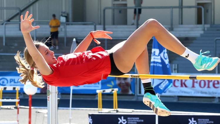 Leichtathletik Meisterschaft U16 U20 im Lohrheidestadion in Bochum Wattenscheid ** NUR FÜR REDAKTIONELLE ZWECKE ** EDITORIAL USE ONLY **<p>Leichtathletik Meisterschaft U16 U20 am Samstag den 11.Juli 2026 im Lohrheidestadion in Bochum Wattenscheid Foto : Frank Oppitz FUNKE Foto Services< p> Deutschland NRW Bochum Copyright: FrankxOppitz *** U16 and U20 Track and Field Championships at Lohrheidestadion in Bochum-Wattenscheid ** FOR EDITORIAL USE ONLY ** EDITORIAL USE ONLY ** p U16 and U20 Track and Field Championships on Saturday, July 11, 2026, at Lohrheidestadion in Bochum-Wattenscheid Photo by Frank Oppitz, FUNKE Photo Services p Sports, Germany, North Rhine-Westphalia, Bochum Copyright FrankxOppitz Copyright: FrankxOppitz doc86o3w81tg7q1bks9nt2s ,EDITORIAL USE ONLY