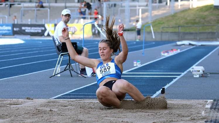 Leichtathletik Meisterschaft U16 U20 im Lohrheidestadion in Bochum Wattenscheid ** NUR FÜR REDAKTIONELLE ZWECKE ** EDITORIAL USE ONLY **<p>Leichtathletik Meisterschaft U16 U20 am Samstag den 11.Juli 2026 im Lohrheidestadion in Bochum Wattenscheid Foto : Frank Oppitz FUNKE Foto Services< p> Deutschland NRW Bochum Copyright: FrankxOppitz *** U16 and U20 Track and Field Championships at Lohrheidestadion in Bochum-Wattenscheid ** FOR EDITORIAL USE ONLY ** EDITORIAL USE ONLY ** p U16 and U20 Track and Field Championships on Saturday, July 11, 2026, at Lohrheidestadion in Bochum-Wattenscheid Photo by Frank Oppitz, FUNKE Photo Services p Sports, Germany, North Rhine-Westphalia, Bochum Copyright FrankxOppitz Copyright: FrankxOppitz doc86o3wzb9f2d127e1vryl ,EDITORIAL USE ONLY