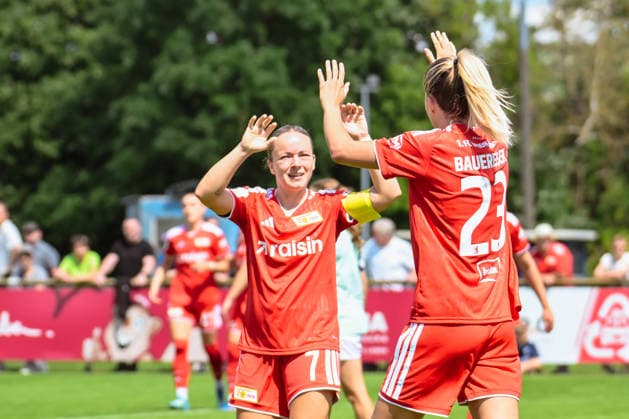 11.07.2026, xlakx, Fussball Testspiel, 1.FFC Turbine Potsdam - 1. FC Union Berlin v.l. Lisa Heiseler (1.FC Union Berlin), Nele Bauereisen (1.FC Union Berlin) Jubel ueber das Tor Oranienburg *** July 11, 2026, xlakx, Soccer Friendly Match, 1 FFC Turbine Potsdam 1 FC Union Berlin v l Lisa Heiseler 1 FC Union Berlin, Nele Bauereisen 1 FC Union Berlin Celebrating the Goal Oranienburg