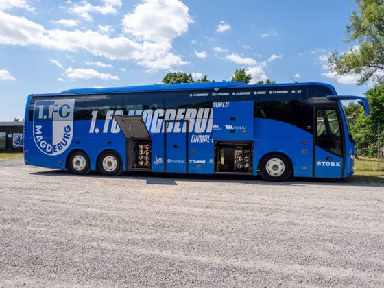 Mannschaftsbus 1. FC Magdeburg GER, Fussball, Trainingslager 1. FC Magdeburg, Saison 2026 2027, 11.07.2027 GER, Fussball, Trainingslager 1. FC Magdeburg, Saison 2026 2027, 11.07.2027 Amberg *** 1 FC Magdeburg team bus, GER, soccer, 1 FC Magdeburg training camp, 2026–2027 season, July 11, 2027 GER, Soccer, 1 FC Magdeburg Training Camp, 2026–2027 Season, July 11, 2027 Amberg Copyright: xEibner CarstenxSchweringx EP_CSG