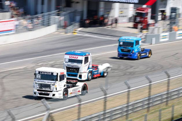 Jos Scholten (NED) Scania (88), Truckracingteam Kreeft, Sascha Lenz (GER) MAN (30), SL Trucksport und Frans Smit (NED) MAN (4), Truckracing Team Smit , Deutschland, Motorsport, Int. Shell ADAC Truck Grand Prix, TGP Truck-Grand-Prix Meisterschaft, Race 3, 2026, 11.07.2026, Nürburg Nürburgring Deutschland *** Jos Scholten (NED) Scania 88, Truck Racing Team Kreeft; Sascha Lenz (GER) MAN 30, SL Trucksport; and Frans Smit (NED) MAN 4, Truck Racing Team Smit; Germany; Motorsports; Int. Shell ADAC Truck Grand Prix; TGP Truck Grand Prix Championship; Race 3; 2026, July 11, 2026, Nürburg, Nürburgring, Germany Copyright: xGrantxHubbsx