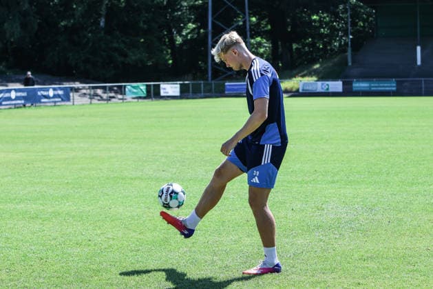 Fussball, 3.Liga Saison 2026 2027 Trainingslager MSV Duisburg Training 11.07.2026, Stadion de Wageningse Berg Peter Remmert (MSV Duisburg, 39) Wageningen Stadion de Wageningse Berg Niederlande *** Sports, Soccer, 3rd Division, 2026–2027 Season, MSV Duisburg Training Camp, July 11, 2026, Stadion de Wageningse Berg, Peter Remmert, MSV Duisburg, 39 Wageningen, Stadion de Wageningse Berg, Netherlands