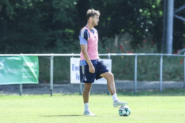 Fussball, 3.Liga Saison 2026 2027 Trainingslager MSV Duisburg Training 11.07.2026, Stadion de Wageningse Berg Ben Schlicke (MSV Duisburg, 40) Wageningen Stadion de Wageningse Berg Niederlande *** Sports, Soccer, 3rd Division, 2026–2027 Season, MSV Duisburg Training Camp, Training Session on July 11, 2026, De Wageningse Berg Stadium, Ben Schlicke, MSV Duisburg, 40 Wageningen, De Wageningse Berg Stadium, Netherlands