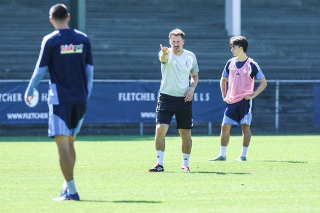 Fussball, 3.Liga Saison 2026 2027 Trainingslager MSV Duisburg Training 11.07.2026, Stadion de Wageningse Berg Marvin Höner (Co-Trainer, MSV Duisburg) Wageningen Stadion de Wageningse Berg Niederlande *** Sports, Soccer, 3rd Division, 2026–2027 Season, Training Camp, MSV Duisburg, Training Session, July 11, 2026, De Wageningse Berg Stadium, Marvin Höner, Assistant Coach, MSV Duisburg, Wageningen, De Wageningse Berg Stadium, Netherlands