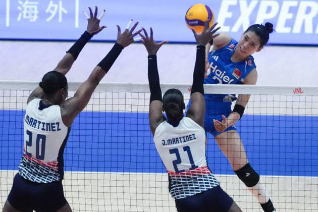 RECORD DATE NOT STATED Volleyball Nations League Hong Kong 2026 - Day 4 Brayelin Martinez (No.20), Jineiry Martinez (No.21) from team Dominican Republic and Zhuang Yushan (No.2) from team China during the match between Dominican Republic and China at Volleyball Nations League Hong Kong 2026 on July 11, 2026 in Hong Kong. (Photo by Ellan Mad Nexpher Images) Hong Kong