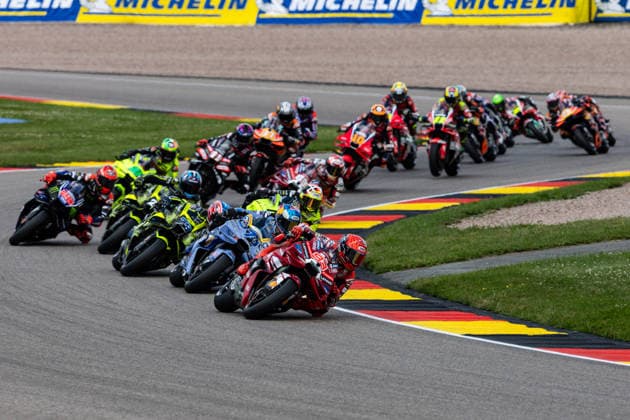 GER, Großer Preis von Deutschland, MotoGP. 11. Lauf, FIM Motorrad-Weltmeisterschaft. 11.07.2026, Sachsenring, Hohenstein-Ernstthal, GER, Großer Preis von Deutschland, MotoGP. 11. Lauf, FIM Motorrad-Weltmeisterschaft. Start zum Sprint Â Foto: Alexander Trienitz Hohenstein-Ernstthal Sachsenring Sachsen Deutschland *** GER, German Grand Prix, MotoGP Round 11, FIM Motorcycle World Championship, July 11, 2026, Sachsenring, Hohenstein Ernstthal, GER, German Grand Prix, MotoGP Round 11, FIM Motorcycle World Championship Sprint Start Photo by Alexander Trienitz Hohenstein Ernstthal Sachsenring Saxony Germany