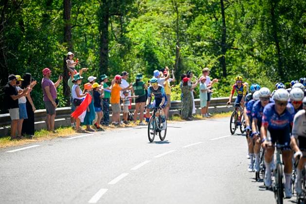 Tour de France 2026 Stage 8 BERGERAC, FRANCE - JULY 11 : Rider of Team Bahrain - Victorious in action during stage 8 of the 113rd edition of Tour de France an UCI World Tour 2.UWT cycling road race stage for Men Elite of 182 km with start in Perigueux and finish in Bergerac on July 11, 2026 in Bergerac, France, 11 07 2026 ( Motordriver Kurt Vandenborre - Bergerac France  Copyright: xTomasxSiskx