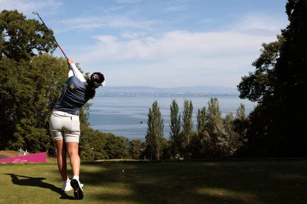 2026 THE ALMUNDI EVIAN CHAMPIONSHIP PHOTOPQR LE DAUPHINE Grégory YETCHMENIZA ; Évian-les-Bains ; 11 07 2026 ; Evian-les-Bains (Haute-Savoie), 11 juillet. 2026 THE ALMUNDI EVIAN CHAMPIONSHIP sur notre photo : Départ du 2 avec vue sur Lausanne. Grégory Yetchmeniza Le Dauphiné Libéré Évian-les-Bains Haute-Savoie Rhône-Alpes France  Copyright: xPHOTOPQR LExDAUPHINE MAXPPPxGrégoryxYETCHMENIZAx 20260711JDL8635 20260711JDL8635