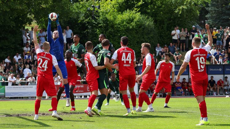 FSV Schöningen vs. VfL, Testspiel Schöningen, 11.07.2026, Fußball, Herren, Saison 2026 2027, Testspiel, FSV Schöningen vs. VfL Wolfsburg: Deutschland *** FSV Schöningen vs. VfL, Friendly Match in Schöningen, July 11, 2026, Soccer, Men s, 2026–2027 Season, Friendly Match, FSV Schöningen vs. VfL Wolfsburg, Germany
