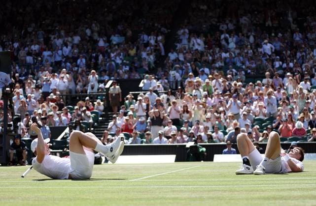 Harri Heliovaara and Henry Patten celebrate winning the Gentleman s Doubles final Wimbledon Tennis Championships, Day 13, The All England Lawn Tennis and Croquet Club, London, UK - 11 Jul 2026London The All England Lawn Tennis and United Kingdom  Copyright: xKieranxMcManus Shutterstockx 16981032bl