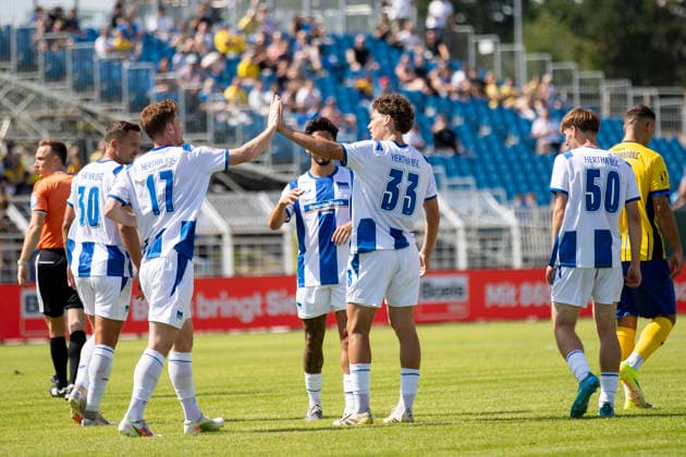 GER, Leipzig, Fussball, Testspiel, 1. FC Lokomotive Leipzig vs. Hertha BSC im Bild v.l.: Sebastian Gronning (Hertha BSC 17), Soufian Gouram (Hertha BSC 33), Torjubel 11.07.2026, Bruno-Plache Stadion Leipzig DFB REGULATIONS PROHIBIT ANY USE OF PHOTOGRAPHS AS IMAGE SEQUENCES AND OR QUASI-VIDEO, *** GER, Leipzig, Soccer, Friendly Match, 1 FC Lokomotive Leipzig vs. Hertha BSC (pictured, from left): Sebastian Gronning (Hertha BSC, 17), Soufian Gouram (Hertha BSC, 33), goal celebration, July 11, 2026, Bruno Plache Stadium, Leipzig. DFB regulations prohibit any use of photographs as image sequences and or quasi-video, Copyright: HMBxMedia PaulxFritz
