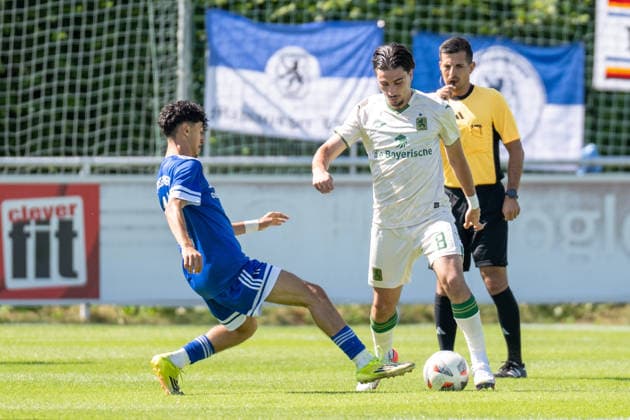 Cristian Leone 8 (TSV 1860 Muenchen), TSV 1860 Muenchen - FC Deisenhofen, Regionalliga Bayern, Testspiel, 11.07.2026 DFB regulations prohibit any use of photographs as image sequences and or quasi-video Muenchen Bayern Deutschland *** Cristian Leone 8, TSV 1860 Munich, TSV 1860 Munich FC Deisenhofen, Bavarian Regional League, Friendly Match, July 11, 2026. DFB regulations prohibit any use of photographs as image sequences and or quasi-video. Munich, Bavaria, Germany Copyright: xkolbert-press UlrichxGamelx