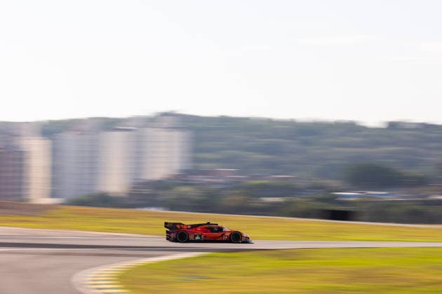 FIA WEC - 6 HOURS OF SAO PAULO 2026 17 DERANI Pipo (bra), JAUBERT Mathys (fra), LOTTERER AndrÃ (ger), Genesis Magma Racing, Genesis GMR-001 17, Hypercar, action during the 6 Hours of Sao Paulo 2026, 4th round of the 2026 FIA World Endurance Championship, from July 10 to 12, 2026 on the Interlagos Circuit in Sao Paulo, Brazil -  Copyright: xJoaoxFilipex