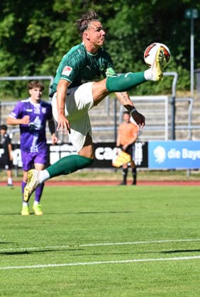 11.07.2026 - Fussball - Saison 2026 2027 - Testspiel Freundschaftsspiel - FC Eintracht Bamberg - SpVgg Greuther Fürth ( Kleeblatt ) - - Sportfoto Zink - xwoxzix - regulations prohibit any use of photographs as image sequences and or quasi-video - only for editorial use - Felix Klaus (30, SpVgg Greuther Fürth ) *** July 11, 2026 Soccer Season 2026–2027 Exhibition Match Friendly Match FC Eintracht Bamberg vs. SpVgg Greuther Fürth Kleeblatt Sports Photo by Zink xwoxzix; regulations prohibit any use of photographs as image sequences and or quasi-video; for editorial use only. Felix Klaus 30, SpVgg Greuther Fürth