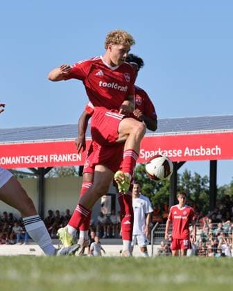 11.07.2026 - Fussball - Saison 2026 2027 - Testspiel Freundschaftsspiel Vorbereitungsspiel: SpVgg Ansbach 09 - 1. FC Nürnberg Nuernberg FCN ( Club ) - Sportfoto Zink DaMa - xdaxmax - Tor Treffer Torschuß zum 0:1 - Torschütze Piet Scobel (19, 1. FC Nürnberg FCN ) *** July 11, 2026 Soccer Season 2026–2027 Exhibition Match Friendly Match Preseason Match SpVgg Ansbach 09 vs. 1 FC Nürnberg (Nürnberg) FCN Club Sports Photo Zink DaMa xdaxmax Goal, Shot on Goal for the 0–1 TGoal scorer Piet Scobel 19, 1 FC Nürnberg FCN