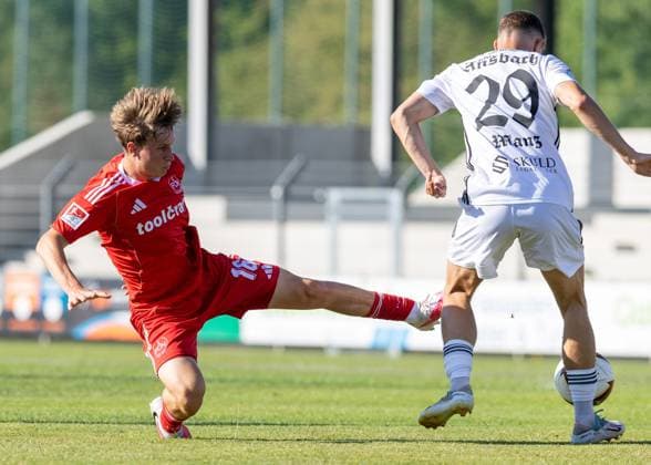 11.07.2026 - Fussball - Saison 2026 2027 - Testspiel Freundschaftsspiel Vorbereitungsspiel: SpVgg Ansbach 09 - 1. FC Nürnberg Nuernberg FCN ( Club ) - Sportfoto Zink DaMa - xdaxmax - Marko Soldic (16, 1. FC Nürnberg FCN ) Riko Manz (29, SpVgg Ansbach ) *** July 11, 2026 Soccer Season 2026–2027 Exhibition Match Friendly Match Preseason Match SpVgg Ansbach 09 1 FC Nuremberg Nuremberg FCN Club Sports Photo Zink DaMa xdaxmax Marko Soldic 16, 1 FC Nürnberg FCN Riko Manz 29, SpVgg Ansbach