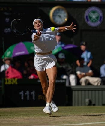 Tennis - Wimbledon Championship 2026 - Day 13 LONDON, ENGLAND - Saturday, July 11, 2026: Karolina Muchova (CZE) during the Ladies Singles Final match on Day Thirteen of The Championships Wimbledon 2026 at the All England Lawn Tennis and Croquet Club. (Photo by Kirsten Holst Propaganda) LONDON All England Lawn Tennis and Croq GREATER LONDON ENGLAND  Copyright: xKirstenxHolstx 2026-07-11-036-Wimbledon_Day_13