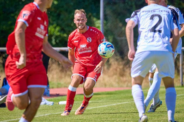 Calvin Koerner (1. FC Normannia Gmuend, 23) GER, 1. FC Normannia Gmuend vs. VfR Aalen, Fussball, Freundschaftsspiel, Herren, 11.07.2026 GER, 1. FC Normannia Gmuend vs. VfR Aalen, Fussball, Freundschaftsspiel, Herren, 11.07.2026 Schwaebisch Gmünd *** Calvin Koerner 1 FC Normannia Gmuend, 23 GER, 1 FC Normannia Gmuend vs. VfR Aalen, Soccer, Friendly Match, Men s, July 11, 2026 GER, 1 FC Normannia Gmünd vs. VfR Aalen, Soccer, Friendly Match, Men s, July 11, 2026 Schwäbisch Gmünd Copyright: xEibner-Pressefoto GeraldxOelze-dexStoppanyx EP_ODS