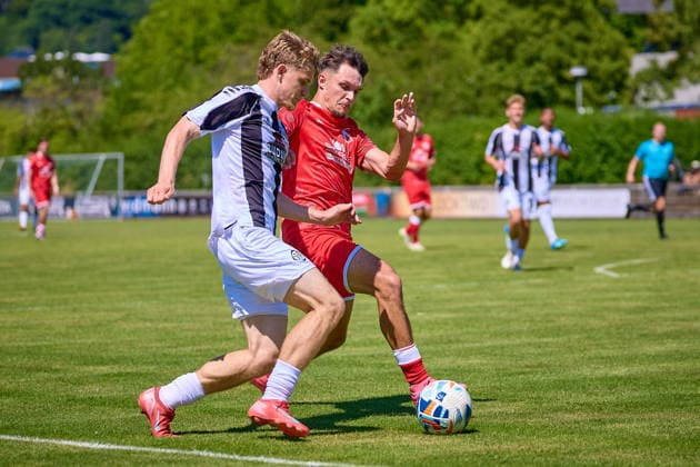 Zweikampf zwischen Tom Barth (VfR Aalen, 20) Daniel Dominkovic (1. FC Normannia Gmuend, 07) GER, 1. FC Normannia Gmuend vs. VfR Aalen, Fussball, Freundschaftsspiel, Herren, 11.07.2026 GER, 1. FC Normannia Gmuend vs. VfR Aalen, Fussball, Freundschaftsspiel, Herren, 11.07.2026 Schwaebisch Gmünd *** Tackle between Tom Barth (VfR Aalen) and Daniel Dominkovic (1 FC Normannia Gmünd), July 7, 2026, Germany, 1 FC Normannia Gmünd vs. VfR Aalen, Soccer, Friendly Match, Men s, July 11, 2026, GER, 1 FC Normannia Gmünd vs. VfR Aalen, soccer, friendly match, men’s, July 11, 2026, Schwäbisch Gmünd Copyright: xEibner-Pressefoto GeraldxOelze-dexStoppanyx EP_ODS