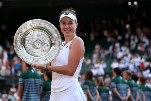 Linda Noskova celebrates victory in the Ladies Singles final Wimbledon Tennis Championships, Day 13, The All England Lawn Tennis and Croquet Club, London, UK - 11 Jul 2026London The All England Lawn Tennis and United Kingdom  Copyright: xEllaxLing Shutterstockx 16981031cy