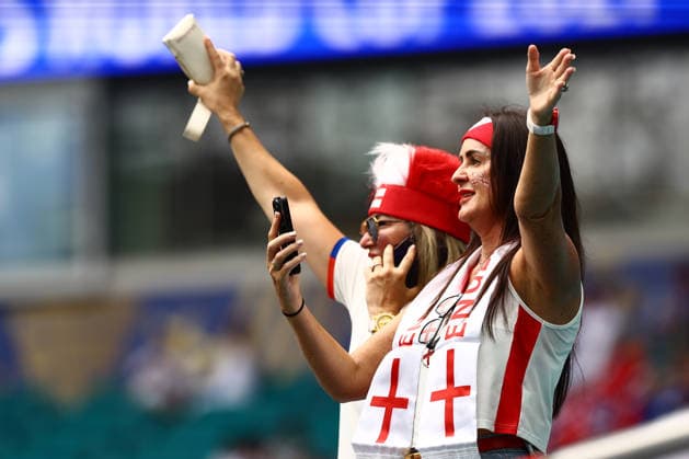 England fans ahead of kick off England v Norway, 2026 FIFA World Cup, WM, Weltmeisterschaft, Fussball Quarter-final, Football, Miami Stadium, Miami, Florida, USA - 11 Jul 2026Miami Miami Stadium Florida (FL) United States of America  Copyright: xMichaelxZemanek Shutterstockx 16986212e