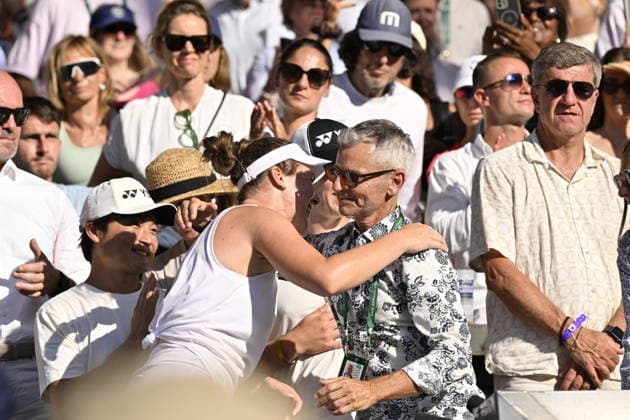 Tennis - Wimbledon 2026 - ITF - The Championships - 11 07 2026 - Tennis - Wimbledon 2026 - ITF - The Championships - 11 07 2026 - Linda Noskova bat Muchova - Republique Tcheque London  Copyright: xChryslenexCaillaud Psnewzx