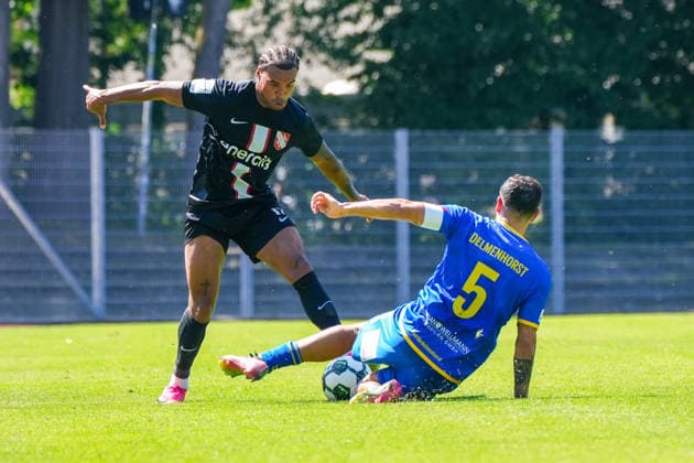 Deutschland: Fussball Regionalliga, 3. Liga, Saison 2026 27, Testspiel, SV Atlas Delmenhorst vs TSV Havelse, 11.07.2026, Städtisches Stadion an der Düsternortstraße (Delmenhorst, Niedersachsen) Ibrahim Temin (SV Atlas Delmenhorst, 5) *** German Regional League (3rd Division), 2026–27 Season, Friendly Match, SV Atlas Delmenhorst vs. TSV Havelse, July 11, 2026, Municipal Stadium on Düsternortstraße, Delmenhorst, Lower Saxony; Ibrahim Temin, SV Atlas Delmenhorst, 5 Copyright: xLeonxFrickx