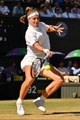Linda Noskova wins Wimbledon women’s singles title LONDON, UNITED KINGDOM - JULY 11: Karolina Muchova of the Czech Republic plays in the Ladies singles finals against Linda Noskova of the Czech Republic during day 13 of The Wimbledon Tennis Championships at All England Lawn Tennis and Croquet Club on July 11, 2026 in London, United Kingdom. Ray Tang Anadolu London United Kingdom. Editorial use only. Please get in touch for any other usage.  Copyright: x2026xAnadoluxRayxTangx