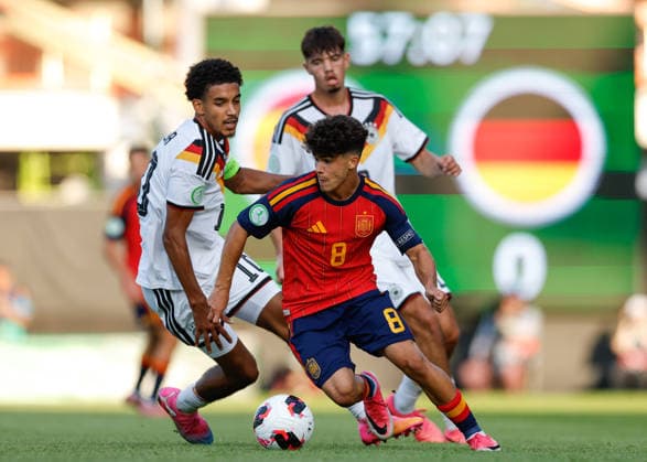 Wrexham, Wales, 11th July 2026. Quim Junyent of Spain in action during the Spain U19 vs Germany U19 UEFA European U19 Championship Final match at The Racecourse, Wrexham. Picture credit should read: Cody Froggatt Sportimage EDITORIAL USE ONLY. No use with unauthorised audio, video, data, fixture lists, club league logos or live services. Online in-match use limited to 120 images, no video emulation. No use in betting, games or single club league player publications. SPI_039_CF_SPAIN_U19_V_GERMANY_U19_FINAL SPI-4858-0039