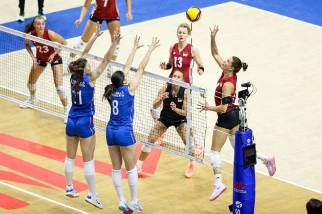 Serbia v Germany - Women s Volleyball Nations League BELGRADE, SERBIA - JULY 11: H. Kurtagic (11) of Serbia in action against E. Weske (13) of Germany during the 2026 FIVB Volleyball Women s Nations League match between the Serbia and Germany in Belgrade, Serbia, on July 11, 2026. Filip Stevanovic Anadolu Belgrade Serbia. Editorial use only. Please get in touch for any other usage.  Copyright: x2026xAnadoluxFilipxStevanovicx