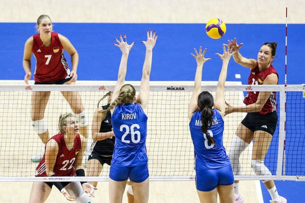 Serbia v Germany - Women s Volleyball Nations League BELGRADE, SERBIA - JULY 11: M. Kirov (26) of Serbia in action against M. Strubbe (22) of Germany during the 2026 FIVB Volleyball Women s Nations League match between the Serbia and Germany in Belgrade, Serbia, on July 11, 2026. Filip Stevanovic Anadolu Belgrade Serbia. Editorial use only. Please get in touch for any other usage.  Copyright: x2026xAnadoluxFilipxStevanovicx