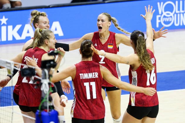 Serbia v Germany - Women s Volleyball Nations League BELGRADE, SERBIA - JULY 11: Players of Germany celebrate after scoring a point during the 2026 FIVB Volleyball Women s Nations League match between the Serbia and Germany in Belgrade, Serbia, on July 11, 2026. Filip Stevanovic Anadolu Belgrade Serbia. Editorial use only. Please get in touch for any other usage.  Copyright: x2026xAnadoluxFilipxStevanovicx