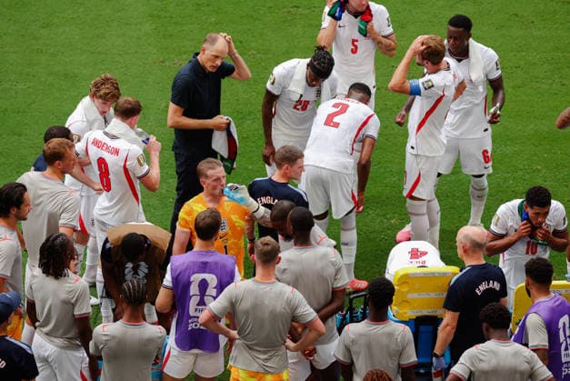 2026 FIFA World Cup, WM, Weltmeisterschaft, Fussball Quarter Final England v Norway Miami Stadium, Miami 11.07.2026 England Coach Thomas Tuchel during hydration break 2026 FIFA World Cup Quarter Final England v Norway Miami Stadium, Miami 11.07.2026 Photograph By Marc Aspland The Times  Copyright: xMarcxAsplandx NINTCHDBPICT001094778990