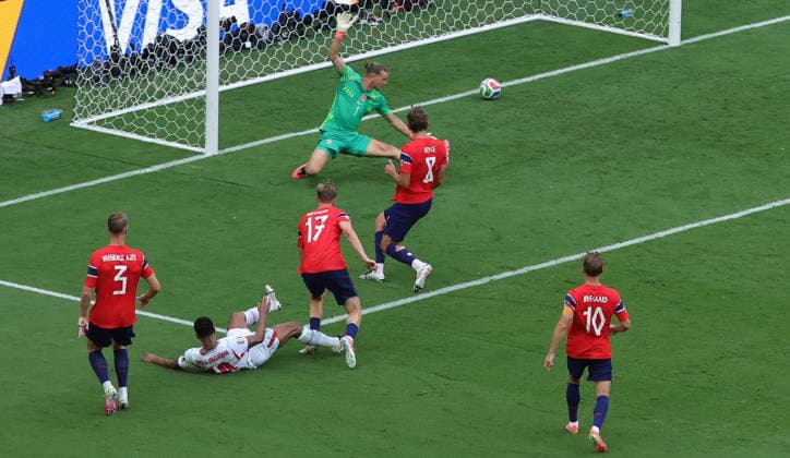 FIFA World Cup, WM, Weltmeisterschaft, Fussball 2026 quarterfinals - Norway vs England Jude Bellingham of England scores the 1-1 during the FIFA World Cup 2026 quarterfinals match Norway against England, in Miami, USA, 11 July 2026. MIAMI United States  Copyright: xCRISTOBALxHERRERA-ULASHKEVICHx