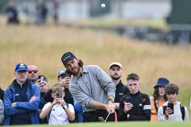Scottish Open Day Three Tommy Fleetwood plays his third shot on hole 8 on Day Three of the Genesis Scottish Open 2026 at The Renaissance Club, North Berwick 11 07 2026 UK Newspapers OUT Copyright: xJamiexJohnstonx FIL-23616-0153