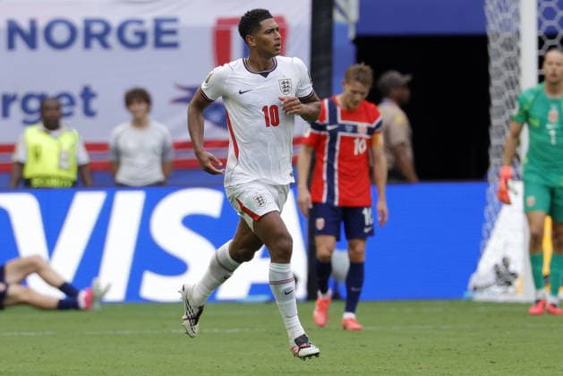 FIFA World Cup, WM, Weltmeisterschaft, Fussball 2026 quarterfinals - Norway vs England Jude Bellingham of England celebrates scoring the 1-1 goal during the FIFA World Cup 2026 quarterfinals match Norway against England, in Miami, Florida, USA, 11 July 2026. MIAMI United States  Copyright: xSHAWNxTHEWx