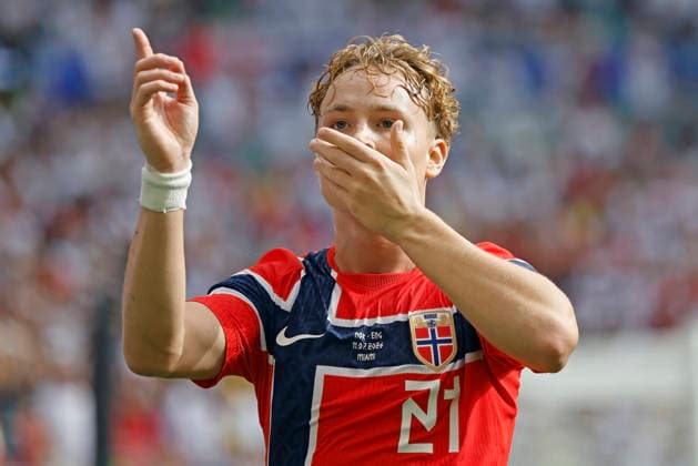 July 11, 2026, Miami, Florida, United States: Andreas Schjelderup of Norway celebrates after scoring the first goal of his team during the match between Norway and England for the quarterfinals of the FIFA World Cup, WM, Weltmeisterschaft, Fussball 2026 at Miami Stadium (Hard Rock Stadium) in Miami, Florida, United States on July 11, 2026. Photo: DiaEsportivo Miami United States - ZUMAh208 20260711_zsp_h208_031 Copyright: xHeulerxAndreyx