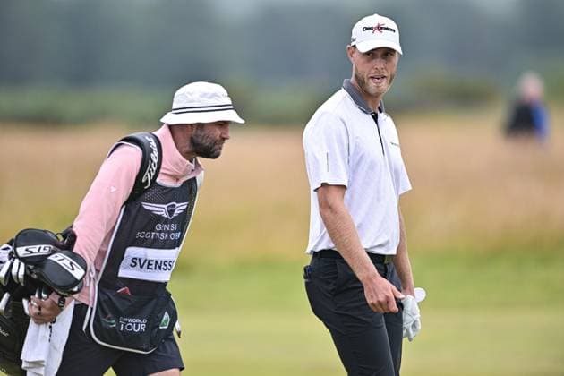 Scottish Open Day Three Jesper Svensson with his caddy Thomas Ridley on hole 18 on Day Three of the Genesis Scottish Open 2026 at The Renaissance Club, North Berwick 11 07 2026 UK Newspapers OUT Copyright: xJamiexJohnstonx FIL-23616-0166