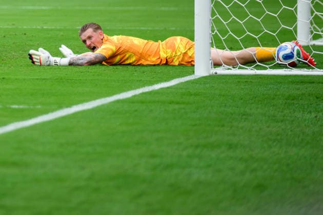 260711 goalkeeper Jordan Pickford of England during the FIFA World Cup, WM, Weltmeisterschaft, Fussball 2026 quarter-final football match between Norway and England on July 11, 2026 in Miami. Photo: Jon Olav Nesvold BILDBYRAN COP 217 VG0992 bbeng fotboll football soccer fotball vm fotbolls-vm fotball-vm fotbolls-vm 2026 fifa world cup 2026 kvartfinale kvartsfinal quarterfinal quarter-final england norge norway *** July 11, 2026: England goalkeeper Jordan Pickford during the FIFA World Cup 2026 quarterfinal soccer match between Norway and England on July 11, 2026 in Miami. Photo by Jon Olav Nesvold, BILDBYRAN COP 217 VG0992 bbeng soccer football fotball World Cup soccer World Cup 2026 FIFA World Cup 2026 quarterfinal quarterfinal quarter final England Norway  Copyright: JONxOLAVxNESVOLD BB260711JE088