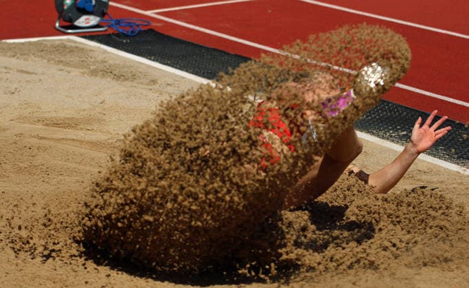 Norddeutsche Leichtathletik-Meisterschaften in Bremen: Michelle Manke (LG Nord Berlin) siegte im Weitsprung der Frauen. *** North German Track and Field Championships in Bremen: Michelle Manke of LG Nord Berlin won the women s long jump