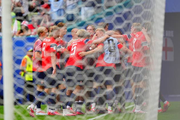 Norway v England - FIFA World Cup, WM, Weltmeisterschaft, Fussball 2026 - Quarter Finals MIAMI GARDENS, FLORIDA - JULY 11: Andreas Schjelderup (21) of Norway scores the team s first goal during the 2026 FIFA World Cup quarterfinal match between Norway and England at Miami Stadium in Miami Gardens, Florida, United States, on July 11, 2026. Evrim Aydin Anadolu Florida United States. Editorial use only. Please get in touch for any other usage.  Copyright: x2026xAnadoluxEvrimxAydinx