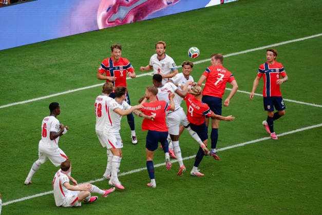 2026 FIFA World Cup, WM, Weltmeisterschaft, Fussball Quarter Final England v Norway Miami Stadium, Miami 11.07.2026 Torbjorn Heggem of Norway scores, but the goal is overturned after Erling Haaland of Norway pushed Elliot Anderson of England 2026 FIFA World Cup Quarter Final England v Norway Miami Stadium, Miami 11.07.2026 Photograph By Marc Aspland The Times  Copyright: xMarcxAsplandx NINTCHDBPICT001094790242