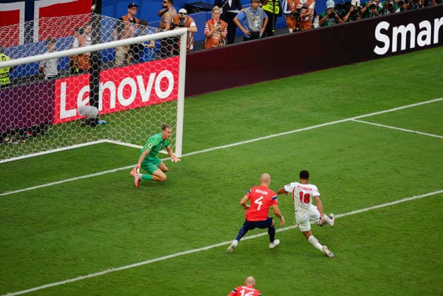 2026 FIFA World Cup, WM, Weltmeisterschaft, Fussball Quarter Final England v Norway Miami Stadium, Miami 11.07.2026 Jude Bellingham of England scores and celebrates 2-1 2026 FIFA World Cup Quarter Final England v Norway Miami Stadium, Miami 11.07.2026 Photograph By Marc Aspland The Times  Copyright: xMarcxAsplandx NINTCHDBPICT001094796035