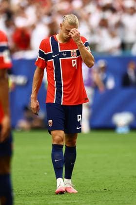 Erling Haaland of Norway dejected England v Norway, 2026 FIFA World Cup, WM, Weltmeisterschaft, Fussball Quarter-final, Football, Miami Stadium, Miami, Florida, USA - 11 Jul 2026Miami Miami Stadium Florida (FL) United States of America  Copyright: xMichaelxZemanek Shutterstockx 16986212cz