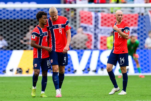 260711 Oscar Bobb and Erling Braut Haaland of Norway during the FIFA World Cup, WM, Weltmeisterschaft, Fussball 2026 quarter-final football match between Norway and England on July 11, 2026 in Miami. Photo: Vegard Grott BILDBYRAN kod VG VG0992 bbeng fotboll football soccer fotball vm fotbolls-vm fotball-vm fotbolls-vm 2026 fifa world cup 2026 kvartfinale kvartsfinal quarterfinal quarter-final england norge norway *** July 11, 2026: Oscar Bobb and Erling Braut Haaland of Norway during the 2026 FIFA World Cup quarterfinal soccer match between Norway and England on July 11, 2026 in Miami. Photo by Vegard Grott, BILDBYRAN. Code: VG VG0992 bbeng soccer football fotball World Cup soccer World Cup 2026 FIFA World Cup 2026 quarterfinal quarterfinal quarterfinal quarter final England Norway  Copyright: VEGARDxGRoTT BB260711VG074